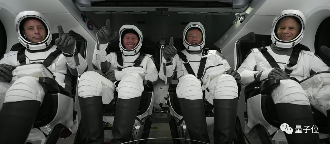 三位太空游客将到达空间站，马斯克再次创造历史